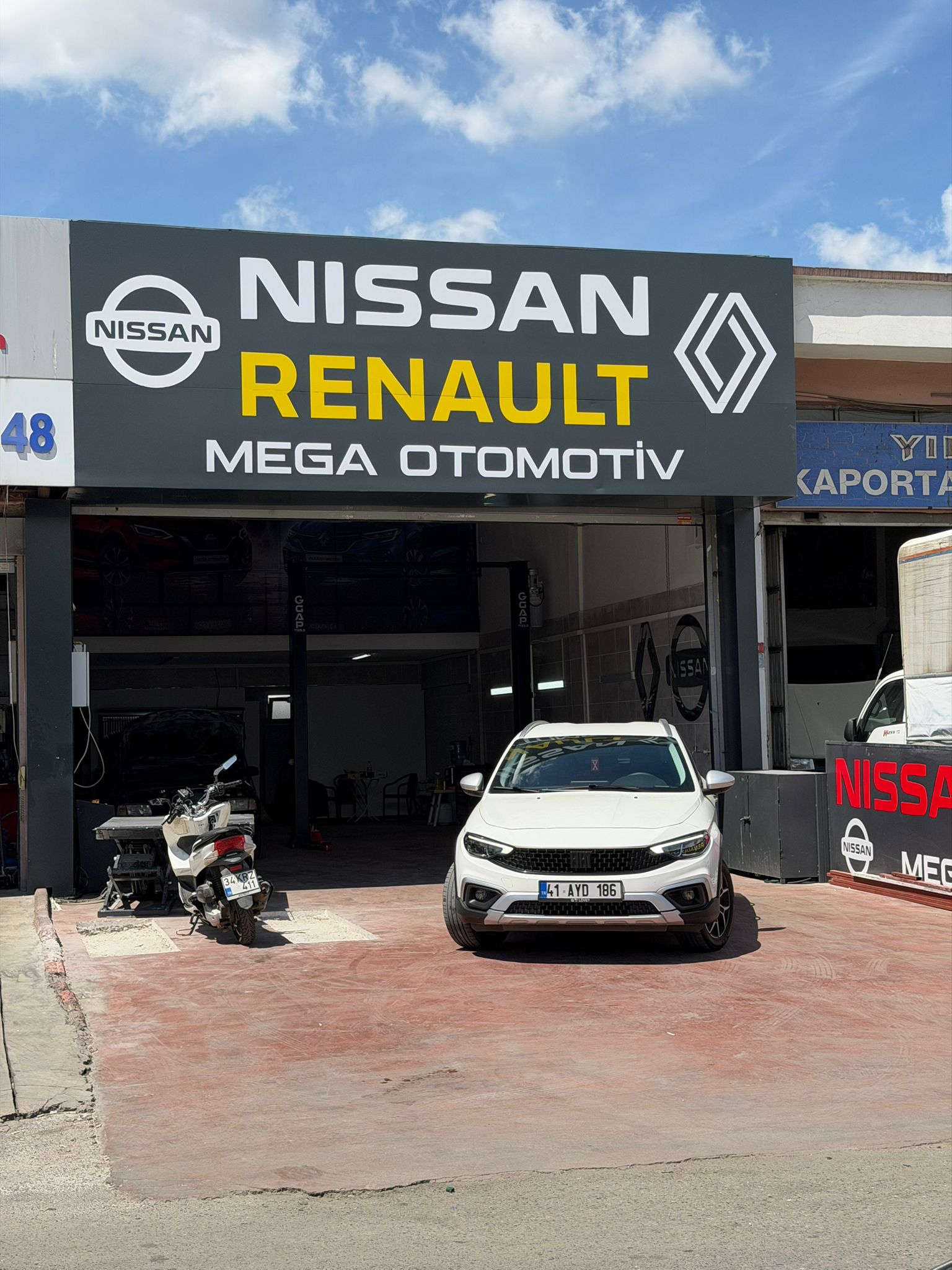 Renault Servis Kaldıraç